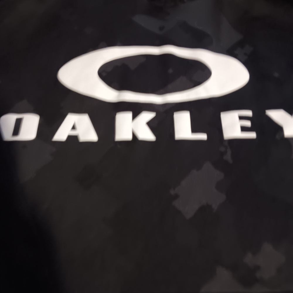 Oakley Black Camouflage Hoodie - Picture 3 of 3